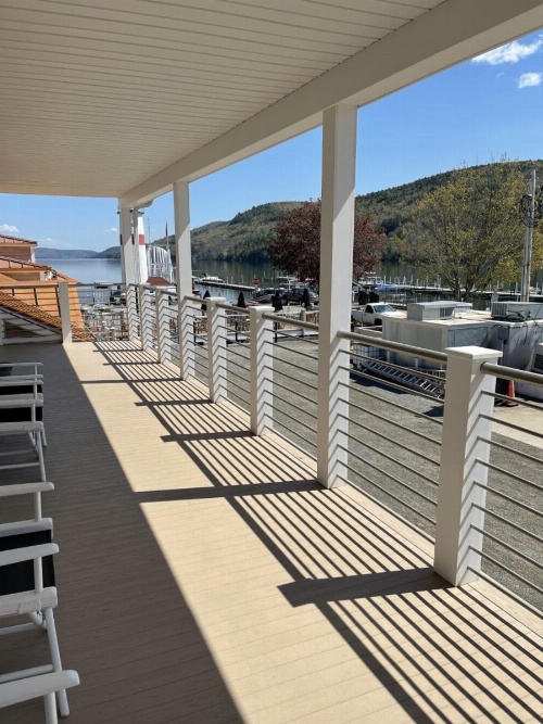 Lake Front Hotel image 35